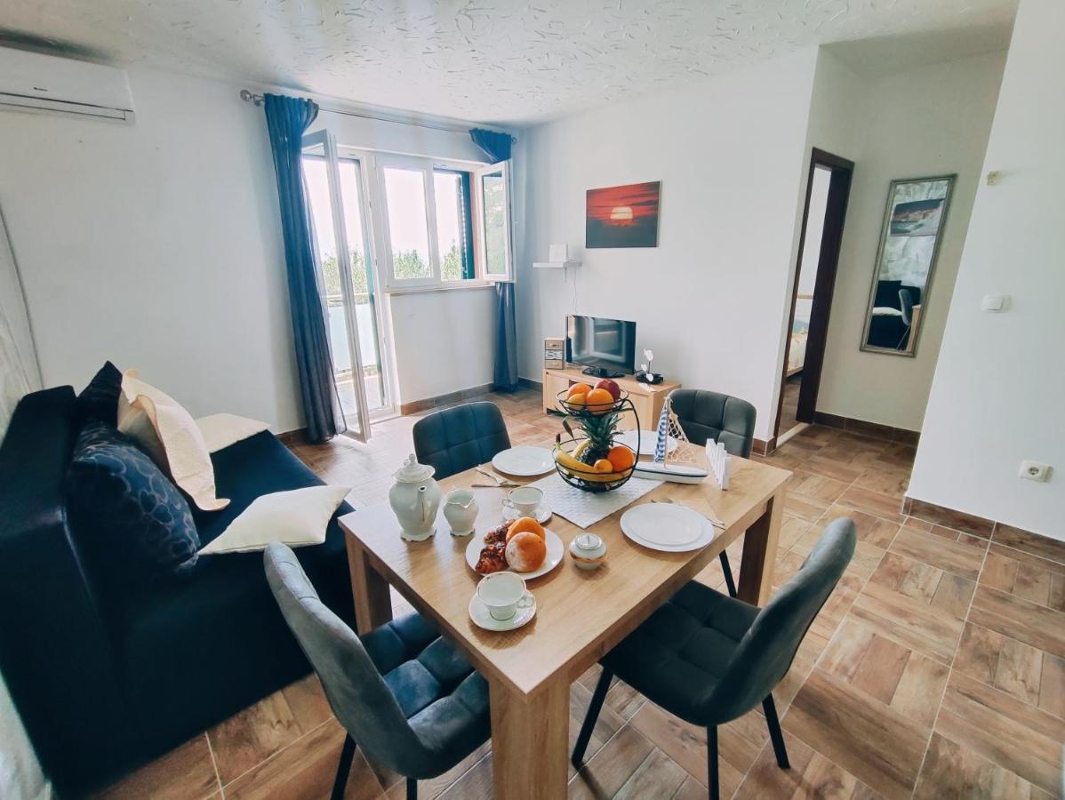 Apartmani Nada Mustapic Brela Ngoại thất bức ảnh
