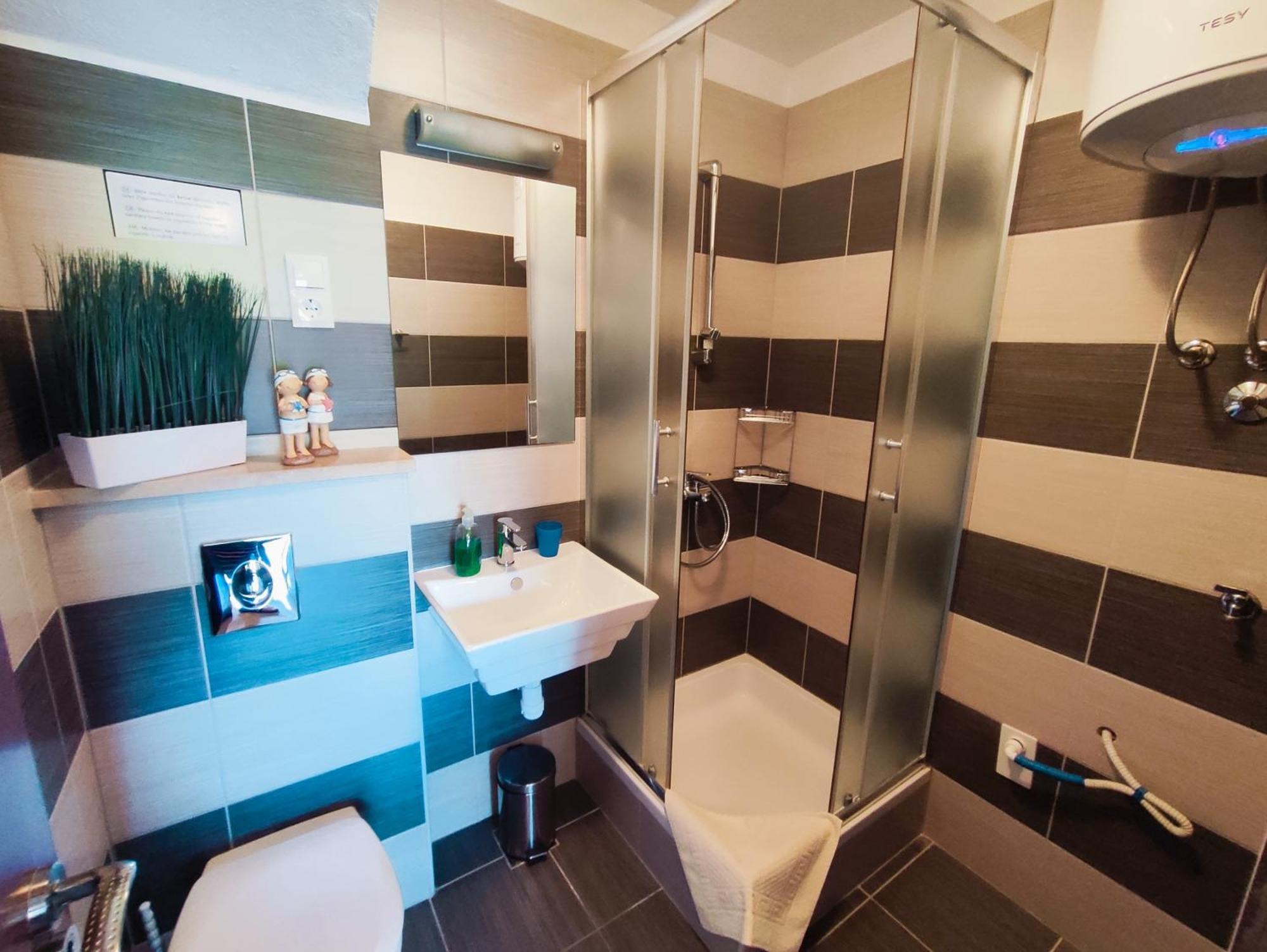 Apartmani Nada Mustapic Brela Ngoại thất bức ảnh