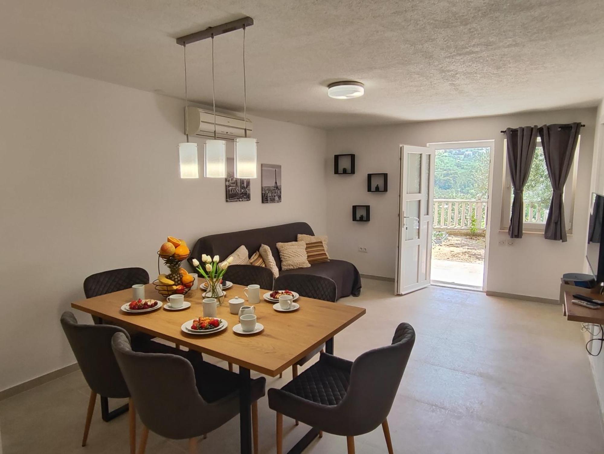 Apartmani Nada Mustapic Brela Ngoại thất bức ảnh
